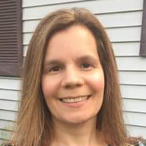 Meet your Posher, Lisa - Picture 1 of 1